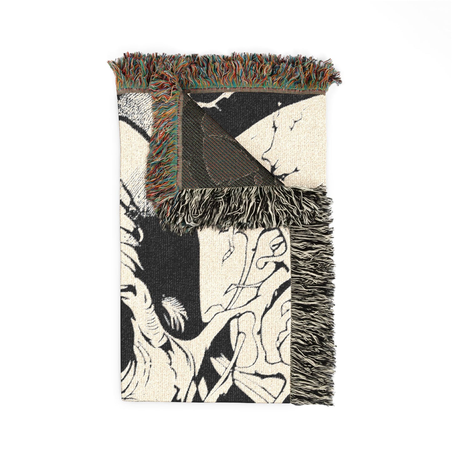 Skull & Roots Woven Blanket — Gothic Skull Throw for Halloween Décor