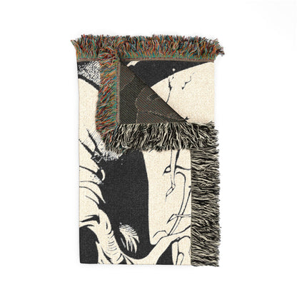 Skull & Roots Woven Blanket — Gothic Skull Throw for Halloween Décor