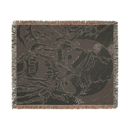 Skull & Roots Woven Blanket — Gothic Skull Throw for Halloween Décor