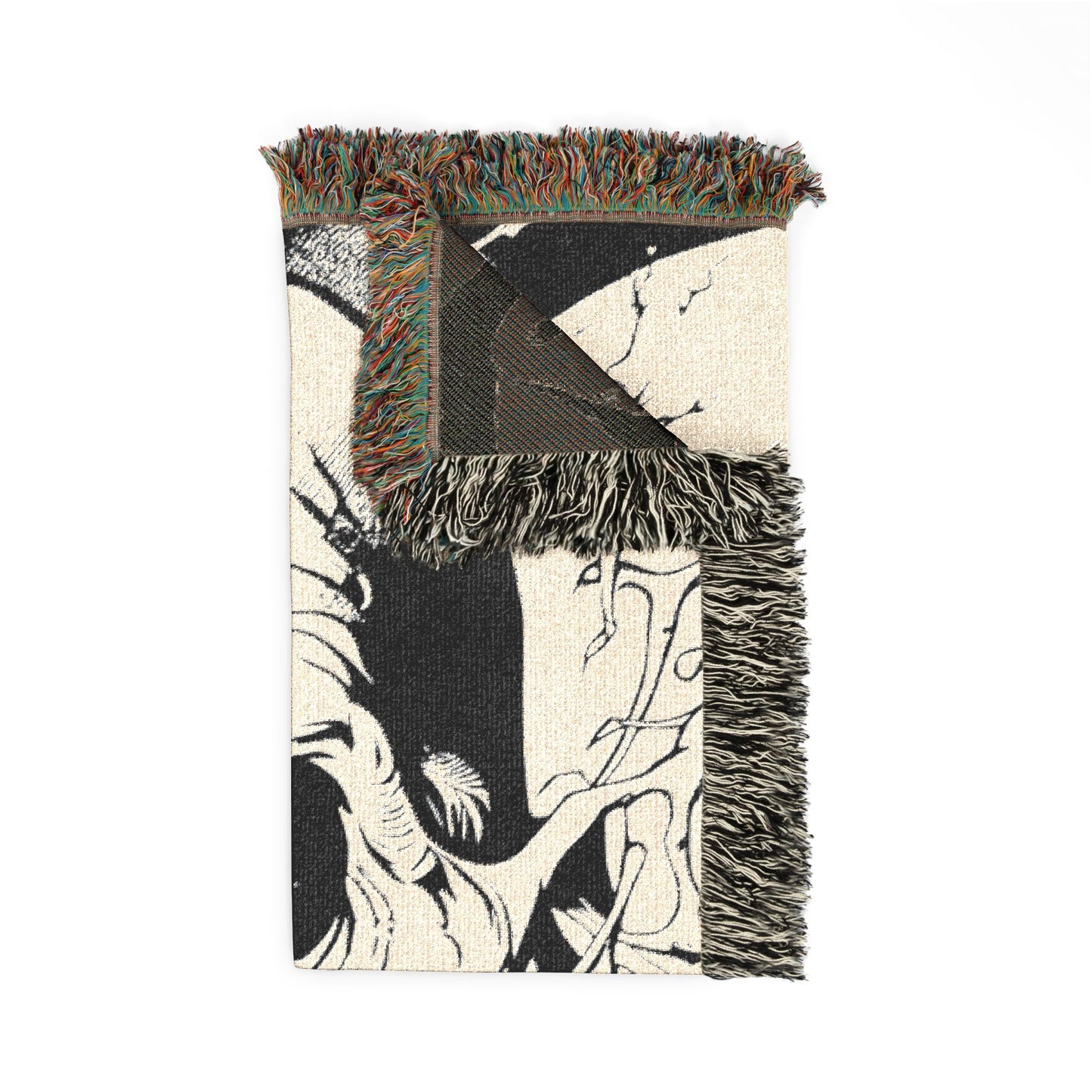 Skull & Roots Woven Blanket — Gothic Skull Throw for Halloween Décor